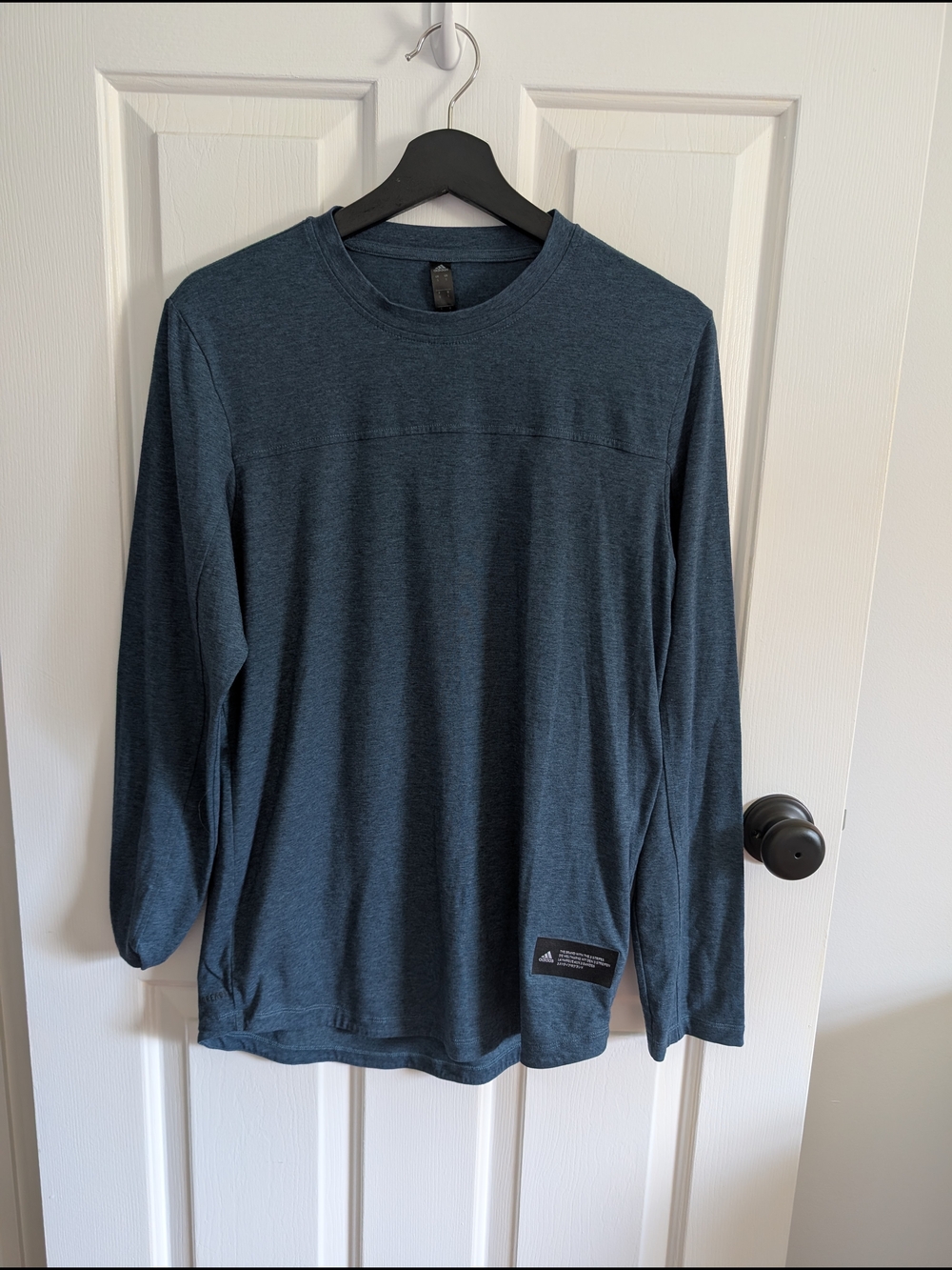 adidas Men's Long-Sleeve Crew Tee - Heather Blue Small